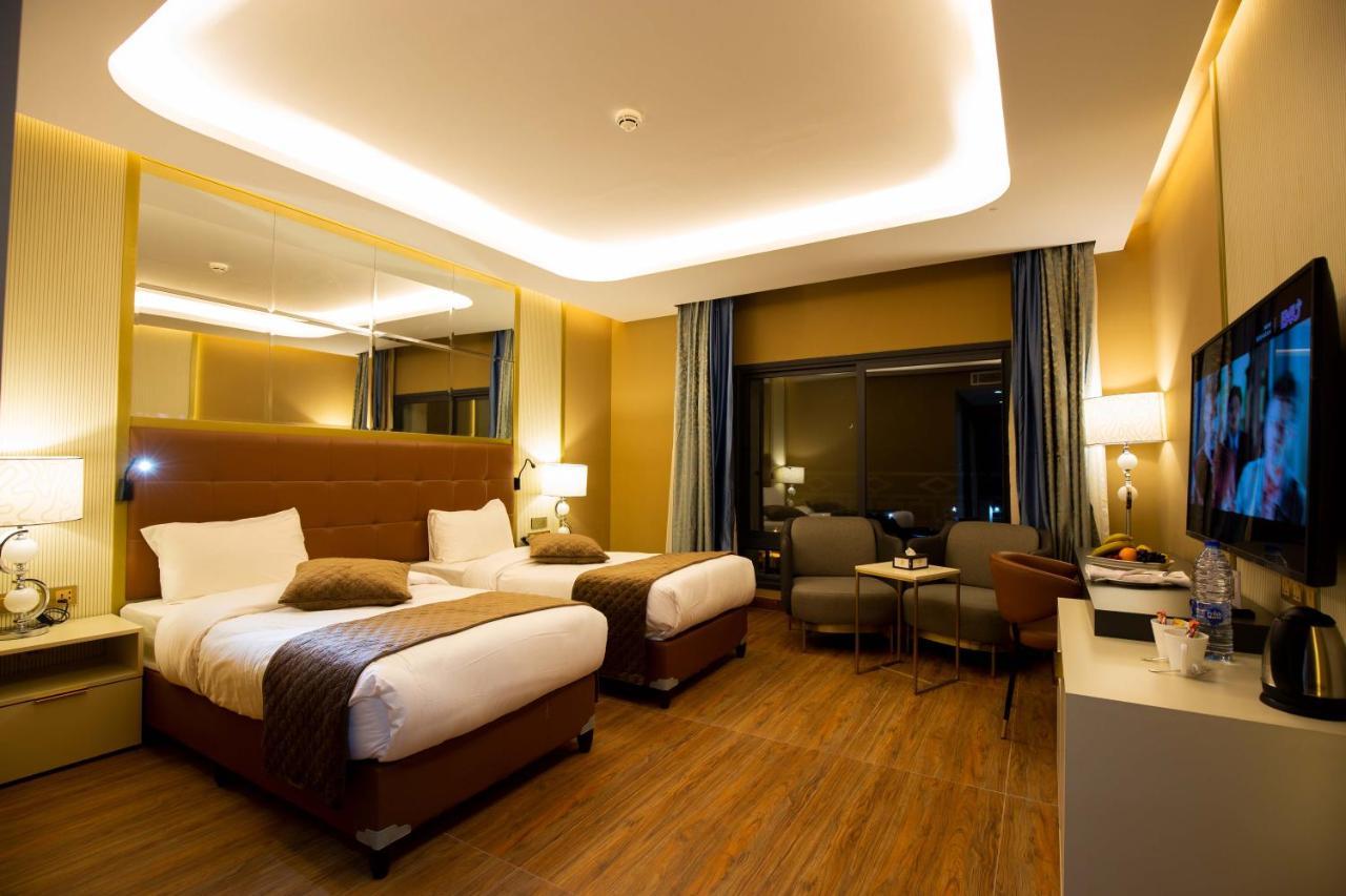 Petra Moon Luxury Hotel Вади Муса Экстерьер фото Deluxe Room