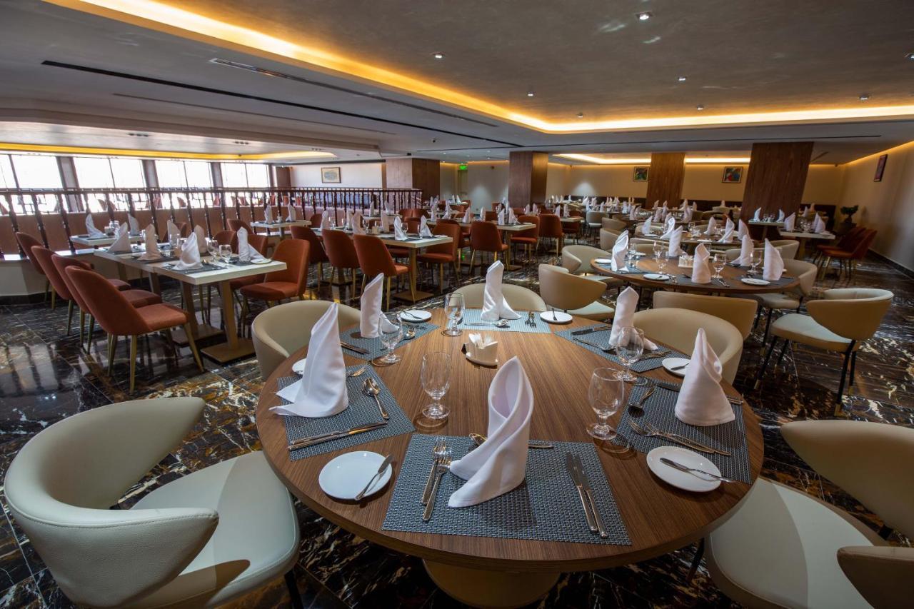 Petra Moon Luxury Hotel Вади Муса Экстерьер фото The restaurant